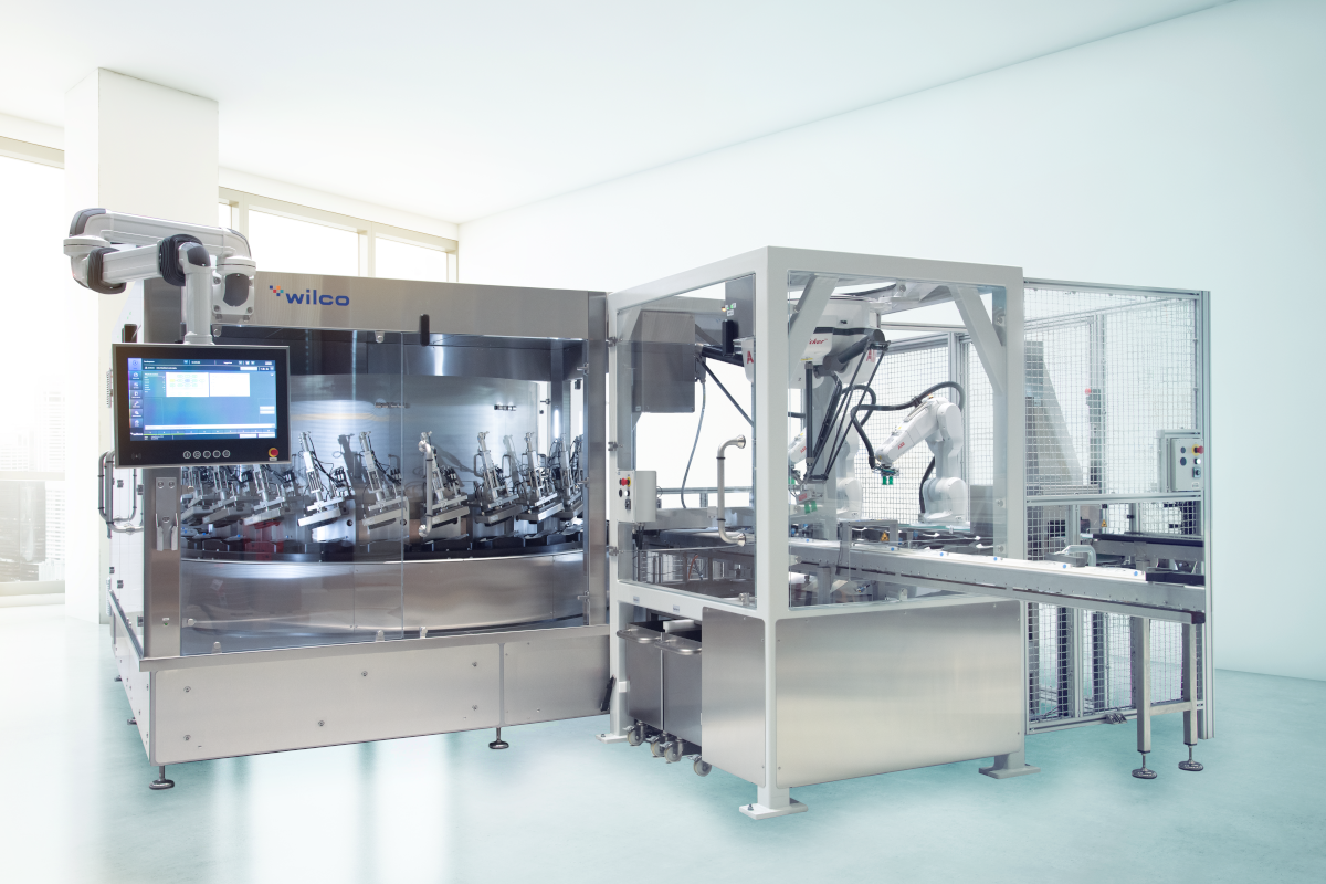 Wilco automated leak detection of IV-bags with robot handling